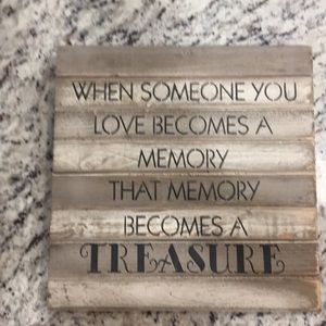 Pine design NWT plaque